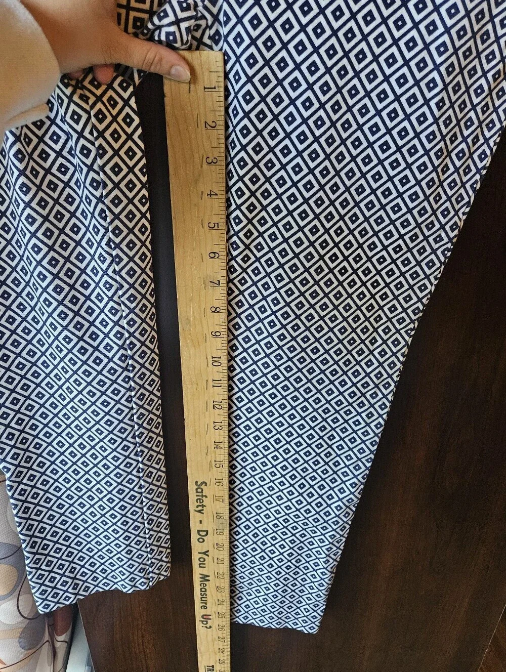 Faded Glory Navy Blue & White Diamond Print Pants Size 10